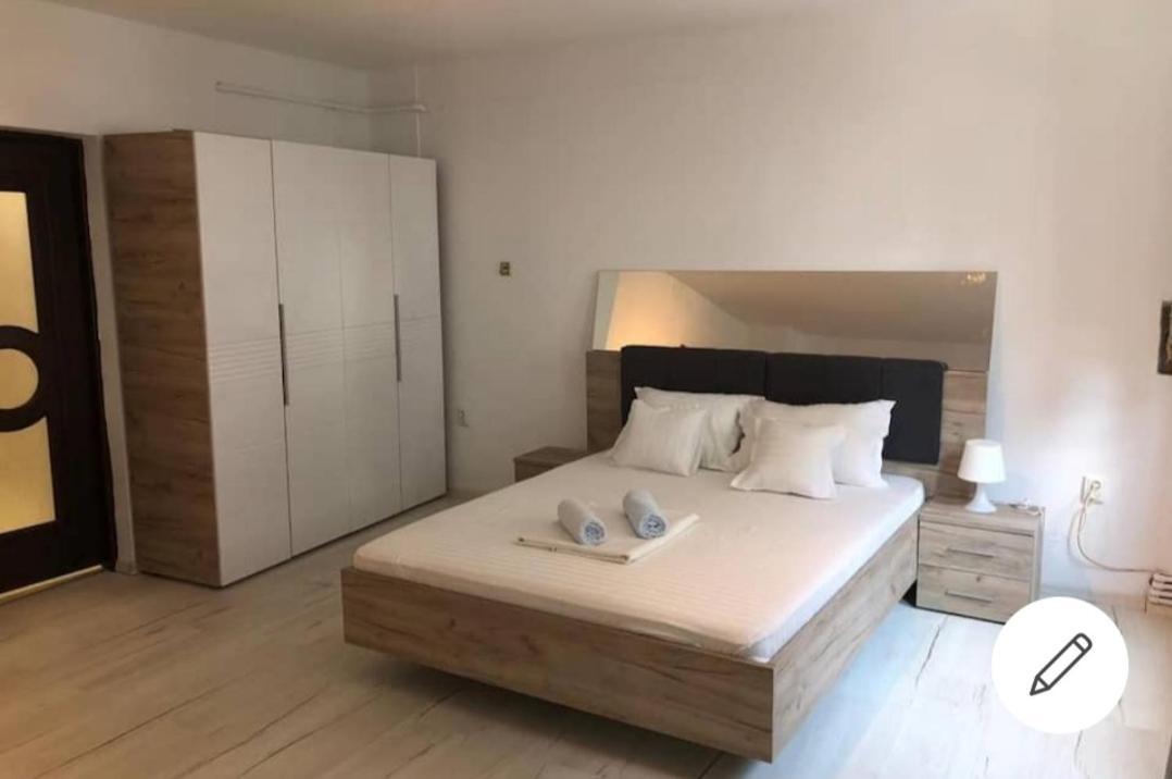 Grand Central Accommodation - Smardan Bucureşti Eksteriør bilde