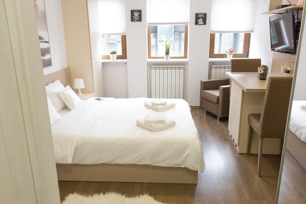 Grand Central Accommodation - Smardan Bucureşti Eksteriør bilde