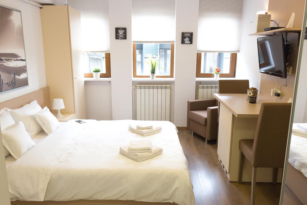 Grand Central Accommodation - Smardan Bucureşti Eksteriør bilde